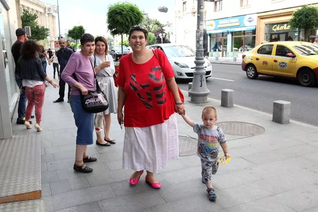 ioana-tufaru-si-a-pus-inel-gastric-si-a-slabit-35-de-kilograme-cum-arata-acum-47