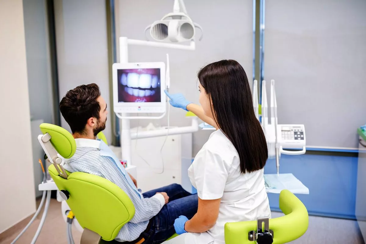 implant dentar