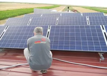 Montare panouri solare fotovoltaice