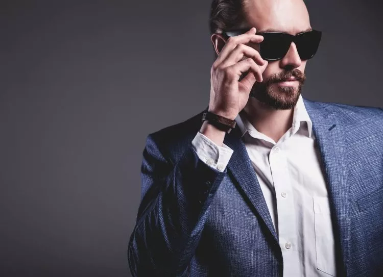 4 accesorii recomandate barbatilor pentru o tinuta business