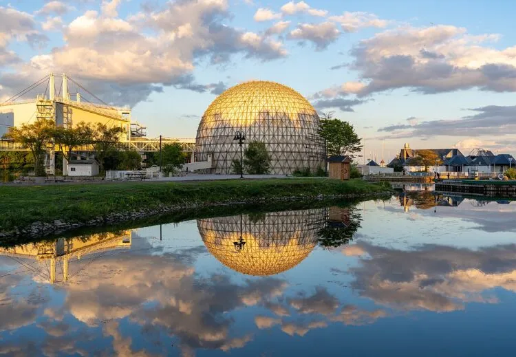 Google Maps redenumește Lacul Ontario în „Lacul America” în SUA