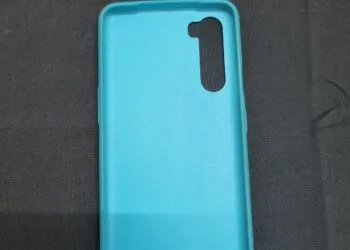 Aplicații malițioase pot obține control total al OnePlus fără permisiuni