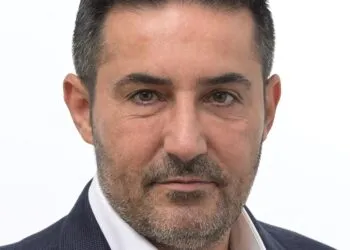 Claudiu Manda votează împotriva unui Guvern Siegfried Mureșan