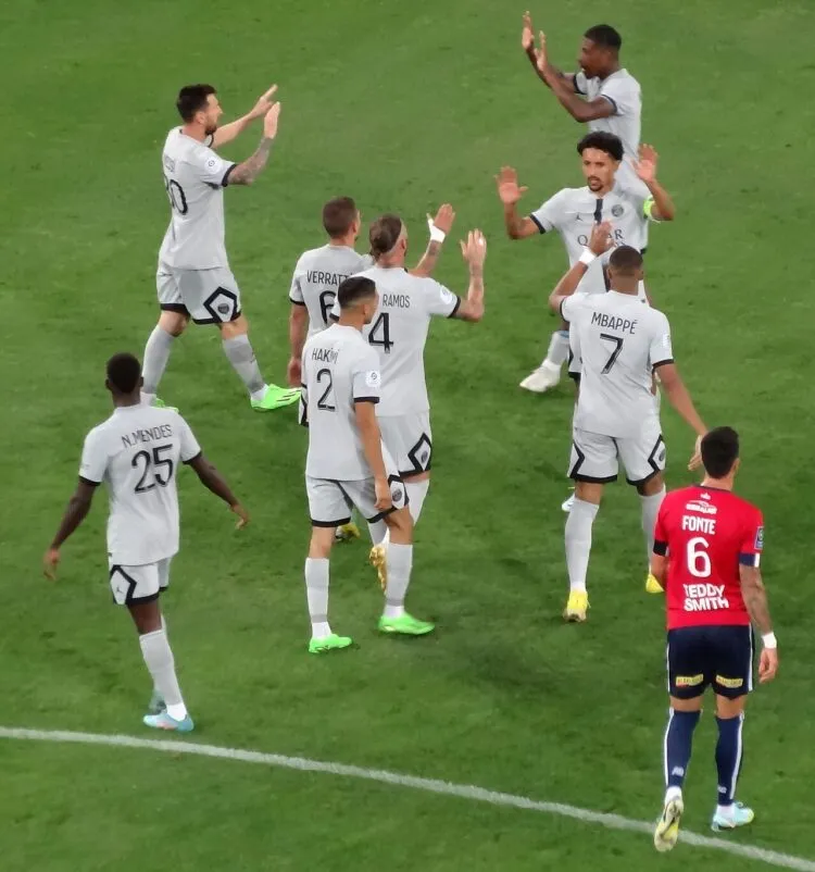 Mbappe, Messi și Dembele, nominalizați pentru Balonul de Aur 2026