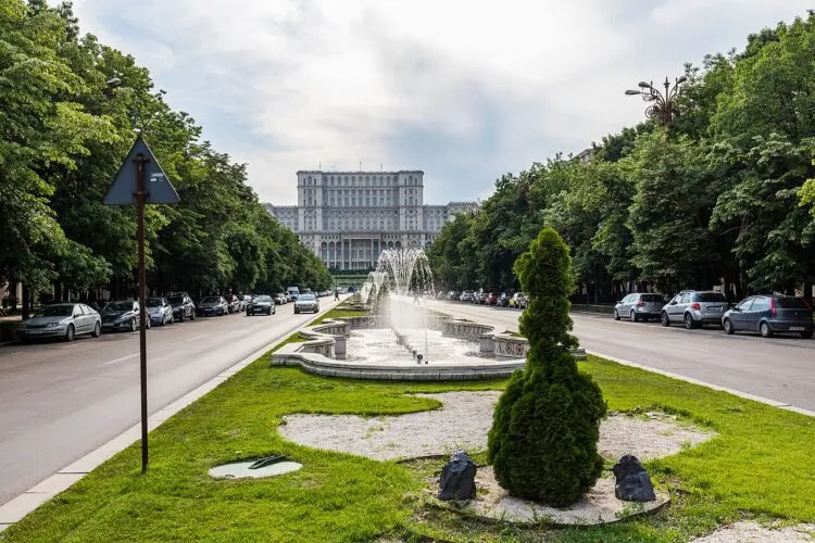 AUR refuză să voteze orice guvern din care nu face parte