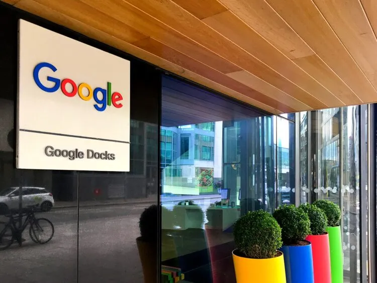 Google plătește 403 milioane de euro pentru încălcări GDPR privind datele de locație