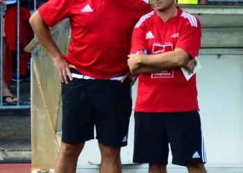 Răzvan Dumitrescu aduce omagiu jurnalistului Patrick André de Hillerin