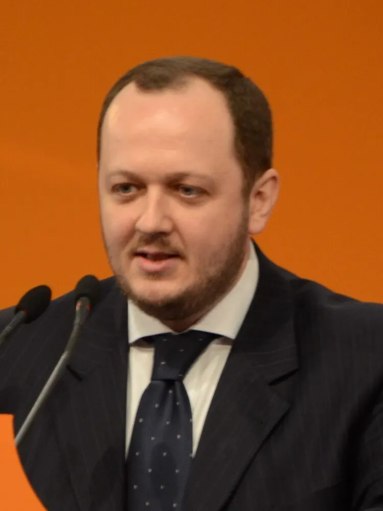 Papahagi apără decizia lui Nicușor: PNL și USR sunt vinovate de criza politică