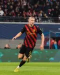Erling Haaland se relaxează spartul lemne, activitate care îi aduce pace