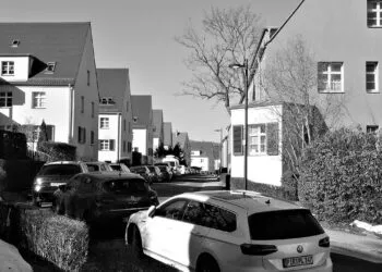 România pe locul doi în UE la locuințe supraaglomerate pentru tineri