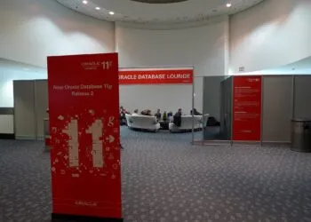 Hackeri exploatează vulnerabilitate critică din Oracle E-Business Suite
