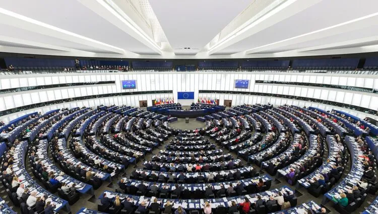 Parlamentul European dezbate bugetul UE și sprijinul pentru Ucraina