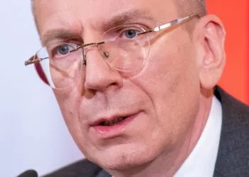 Letonia ar putea găzdui arme nucleare cu acordul NATO