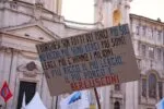 Mii de români la Roma cer eliberarea lui Călin Georgescu