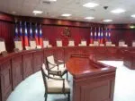 Curtea Constituțională anulează prevederi din legea de protecție a copiilor