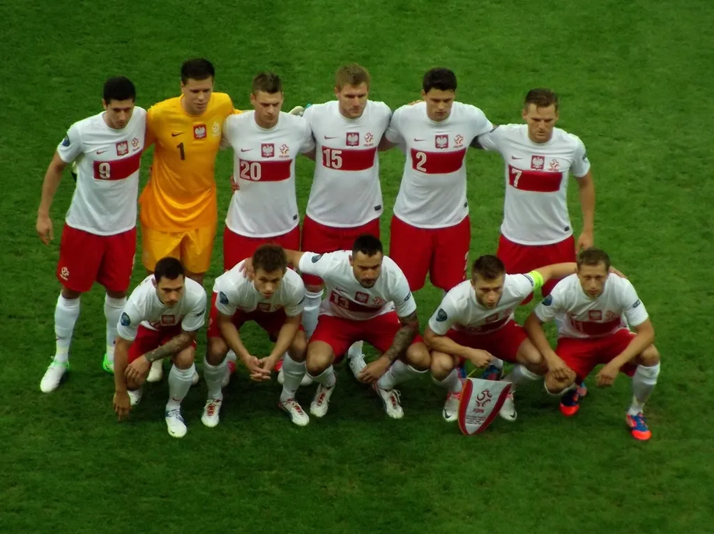 România pierde 0-6 cu Polonia în Liga Națiunilor, al treilea eșec consecutiv