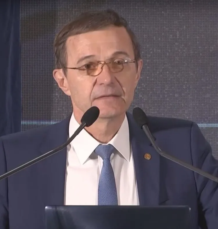 Academician Ioan Aurel Pop discută despre amenințările la adresa identității naționale