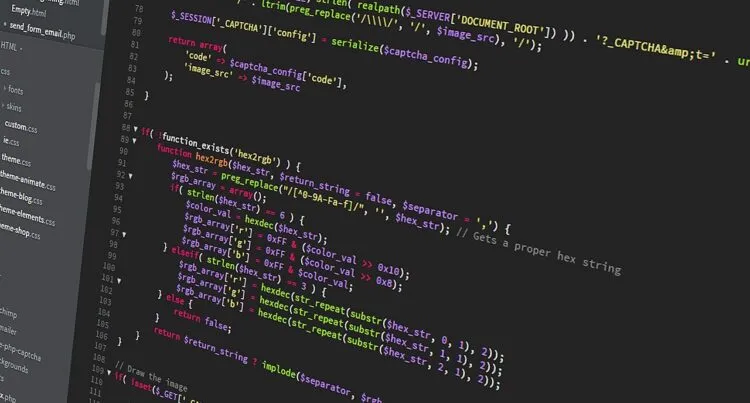 PHP lansează patch urgent pentru două vulnerabilități critice de execuție cod