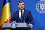 Miruță atacă PSD pentru „pesedizarea instituțiilor", USR nu va vota guvernul