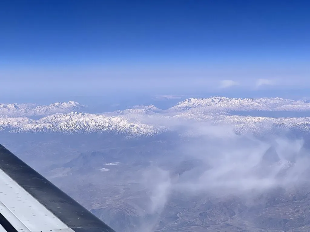 Pilotul Flydubai rănit de copilot povestește cum a salvat pasagerii